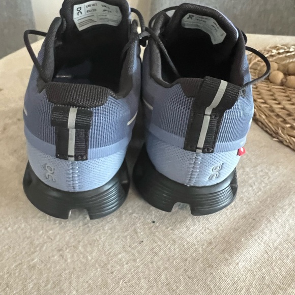 ON WOMEN’S CLOUD 5 WATERPROOF SHALE MAGNET Size 7 - Picture 3 of 8